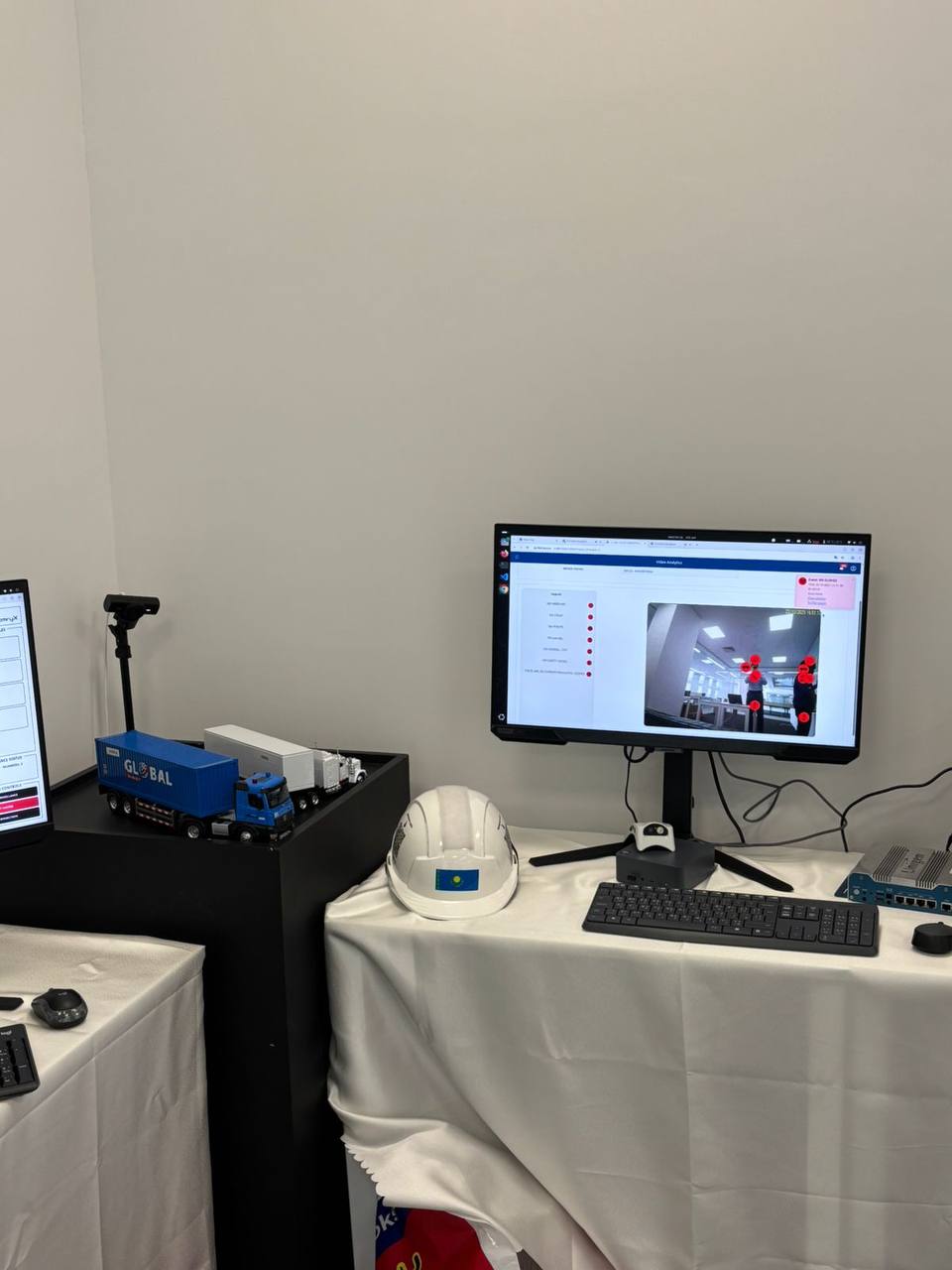 Партнёрство Best Vision Technologies и Memryx на выставочной площадке